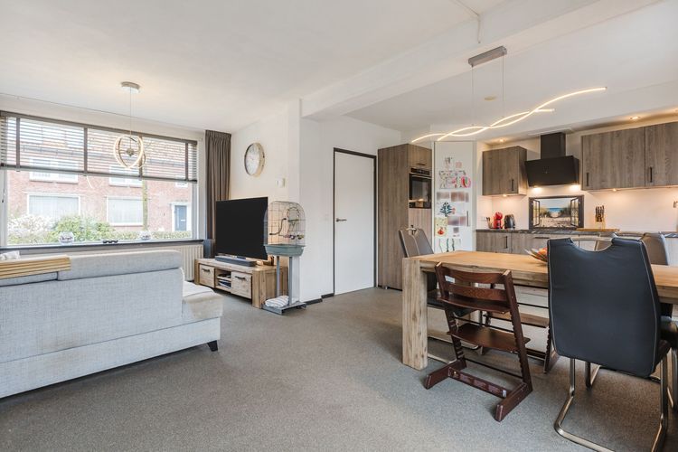 Burgemeester Philipsenstraat 16 Photo 1