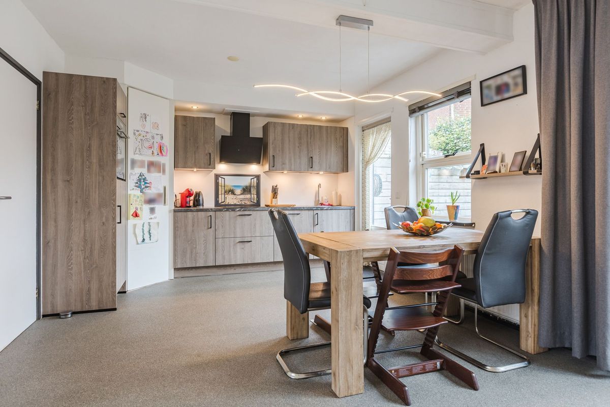 Burgemeester Philipsenstraat 16 Photo Blur 4