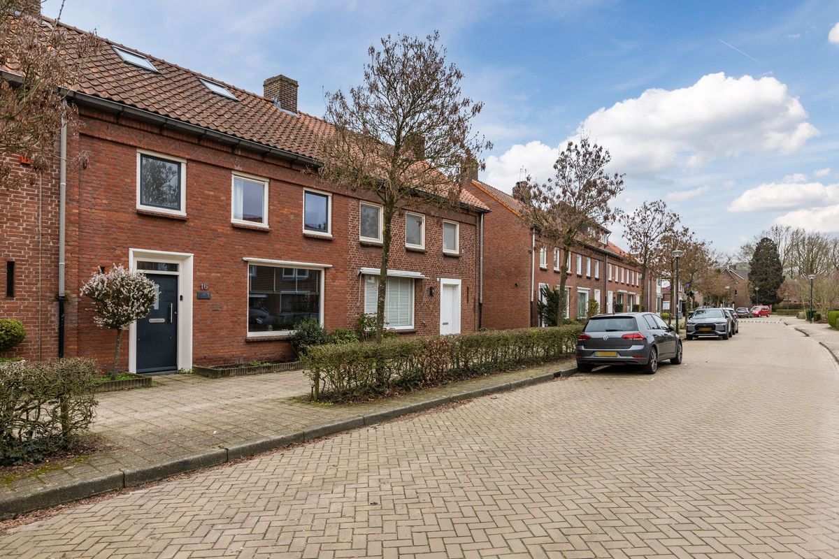 Burgemeester Philipsenstraat 16 Photo Blur 31