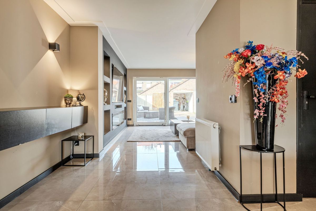 Christinahof 4 Photo Blur 5