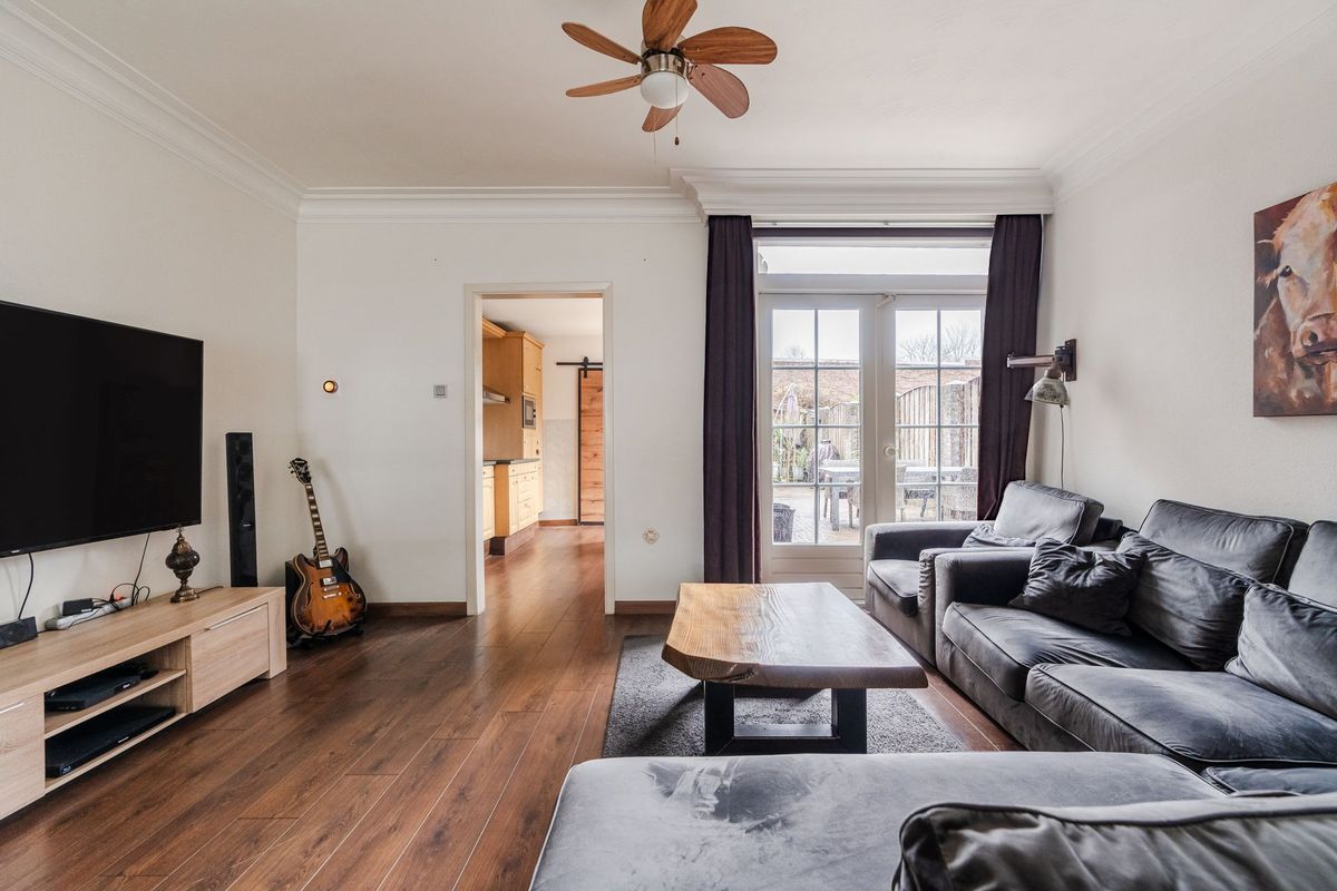 Hulst 13 Photo Blur 4