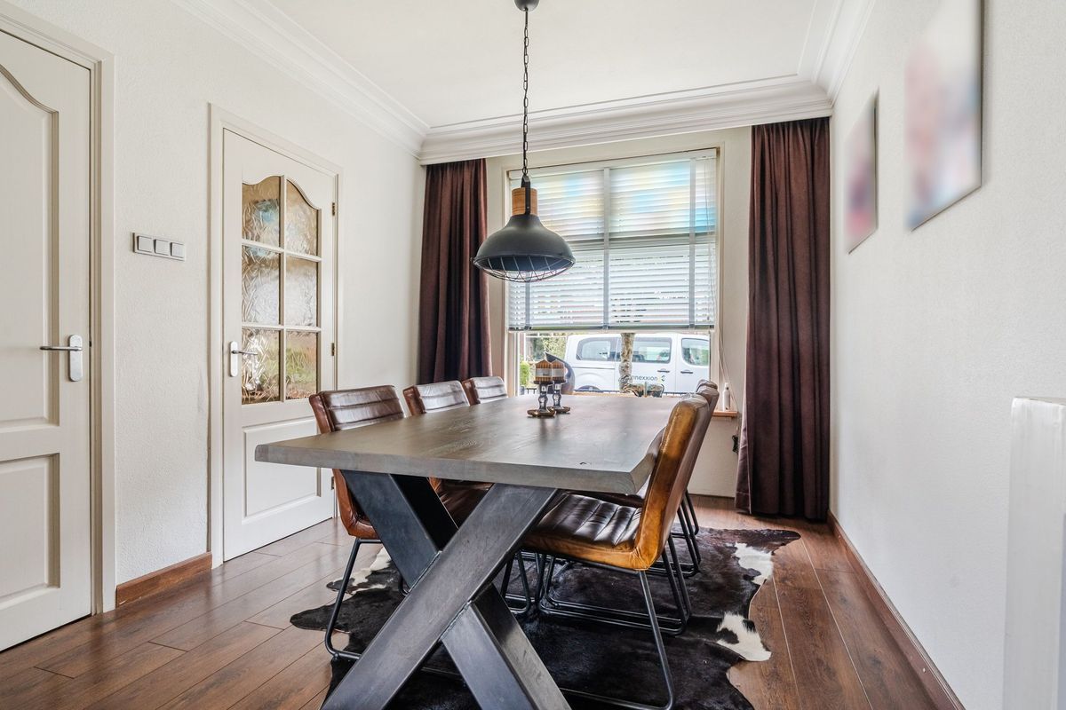 Hulst 13 Photo Blur 7