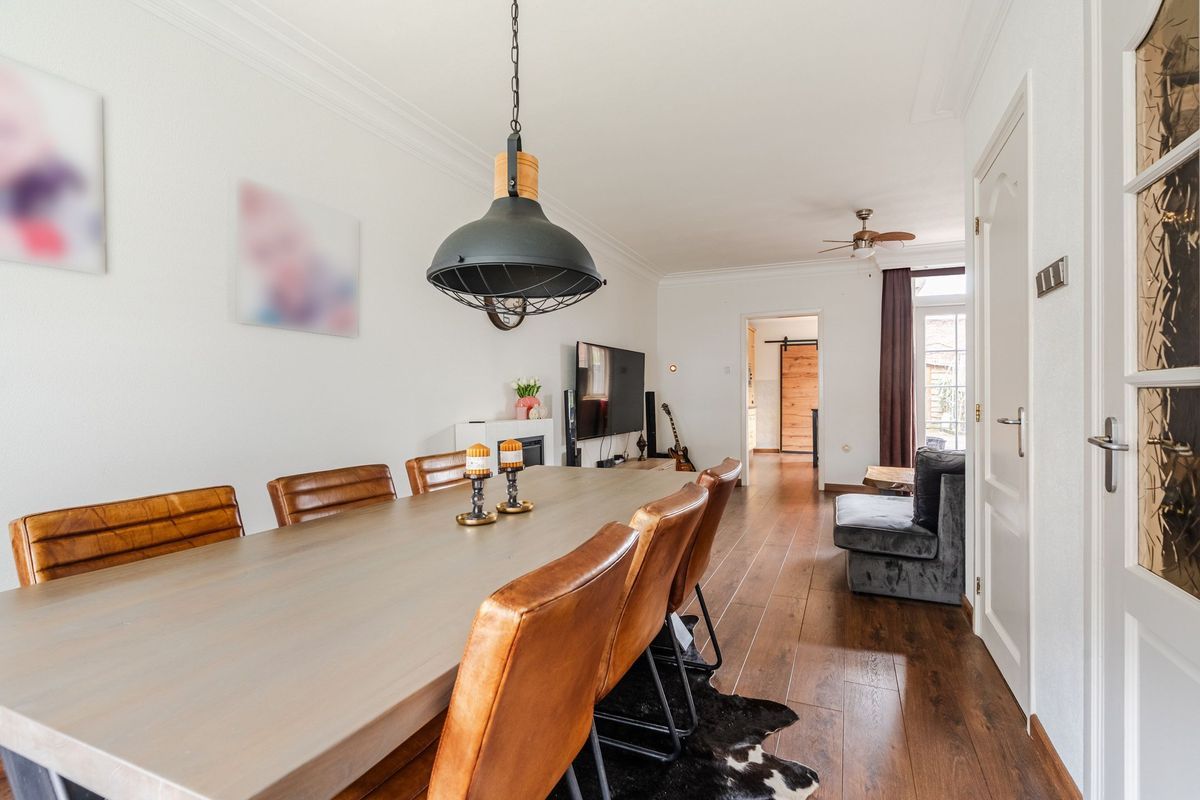 Hulst 13 Photo Blur 10