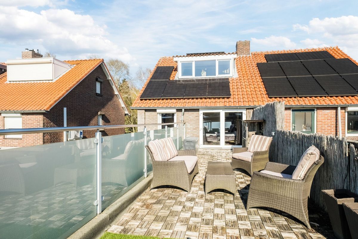 Hulst 13 Photo Blur 31