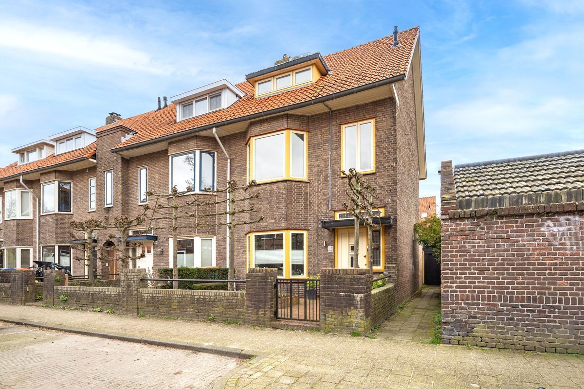 Merelstraat 32 Photo Blur 4