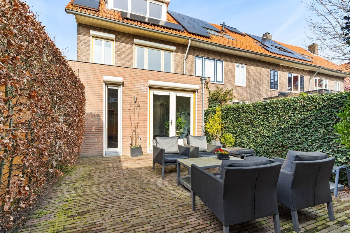 Merelstraat 32 Photo Blur 36