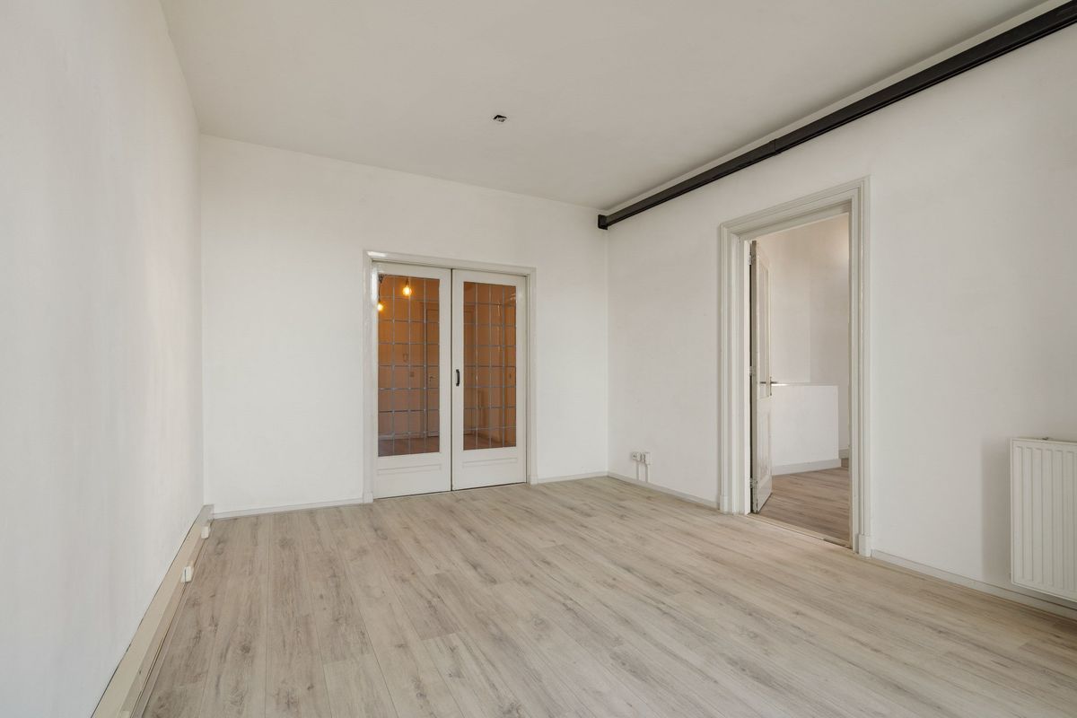 Ginnekenweg 129 - A Photo Blur 10