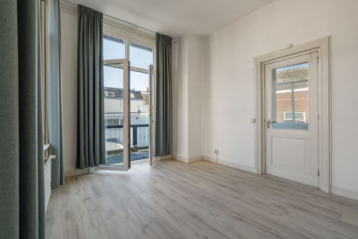 Ginnekenweg 129 - A Photo Blur 13