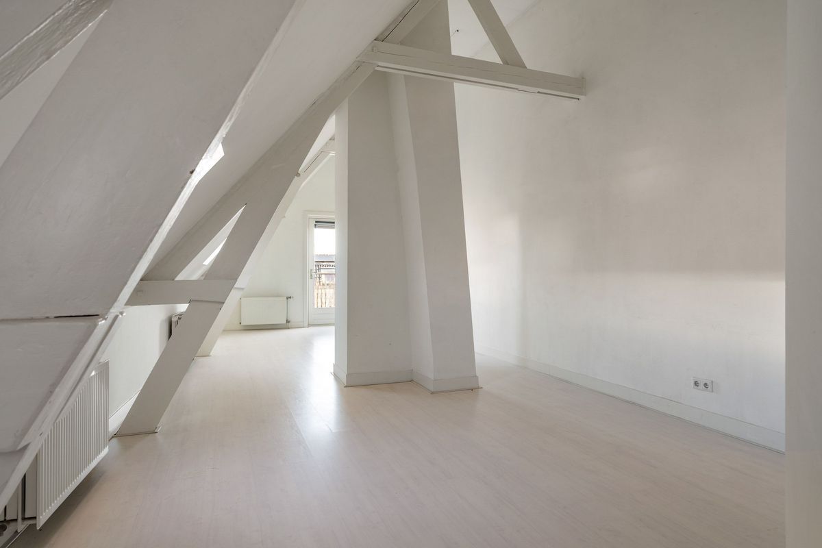 Ginnekenweg 129 - B Photo Blur 3