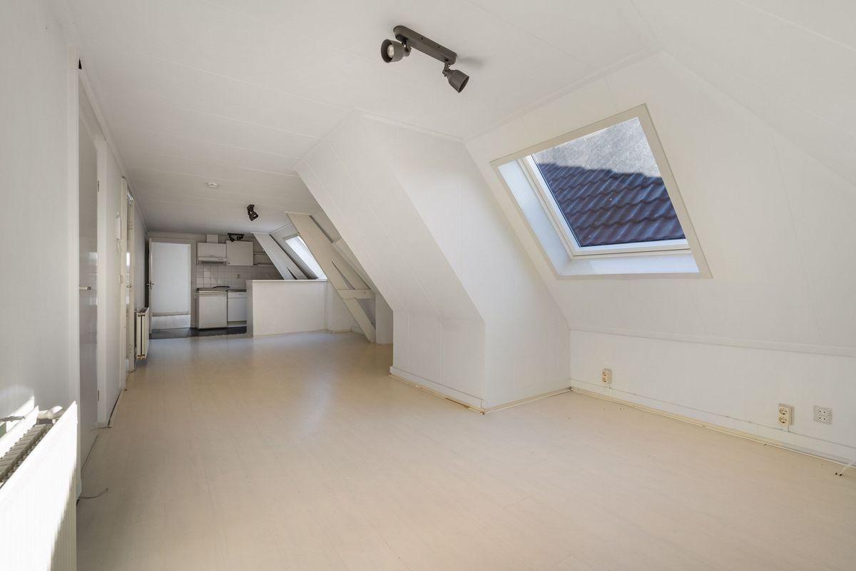 Ginnekenweg 129 - C Photo Blur 0