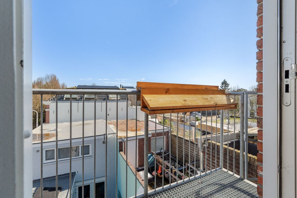 Ginnekenweg 129 - C Photo Blur 19