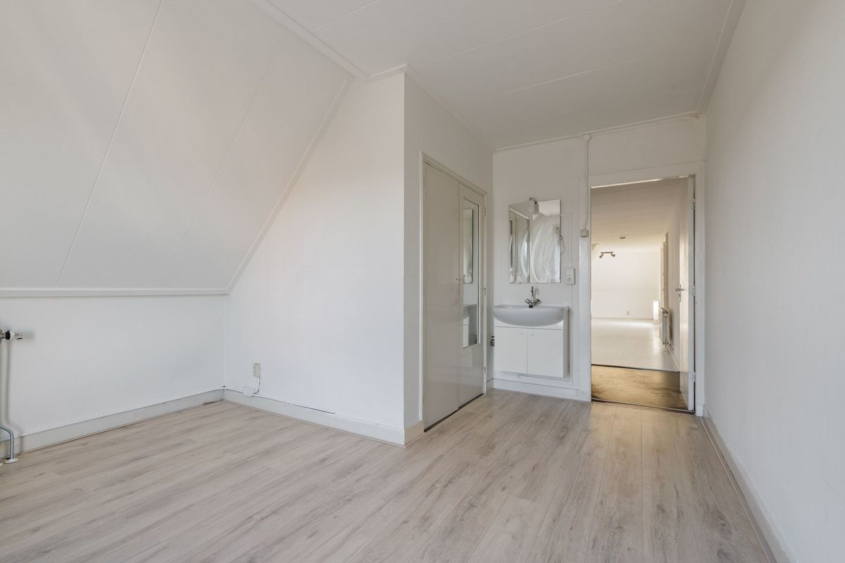 Ginnekenweg 129 - C Photo Blur 15