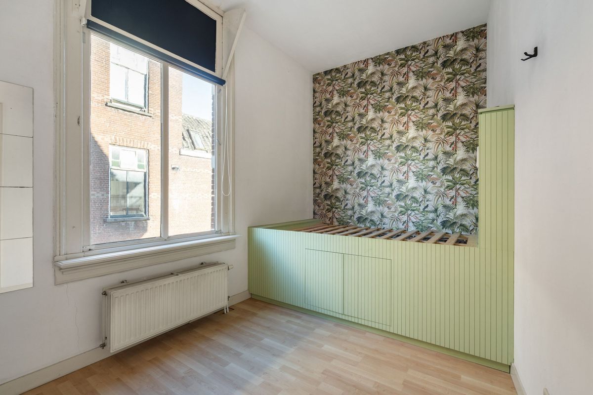 de Roy van Zuidewijnlaan 2 - A Photo Blur 30