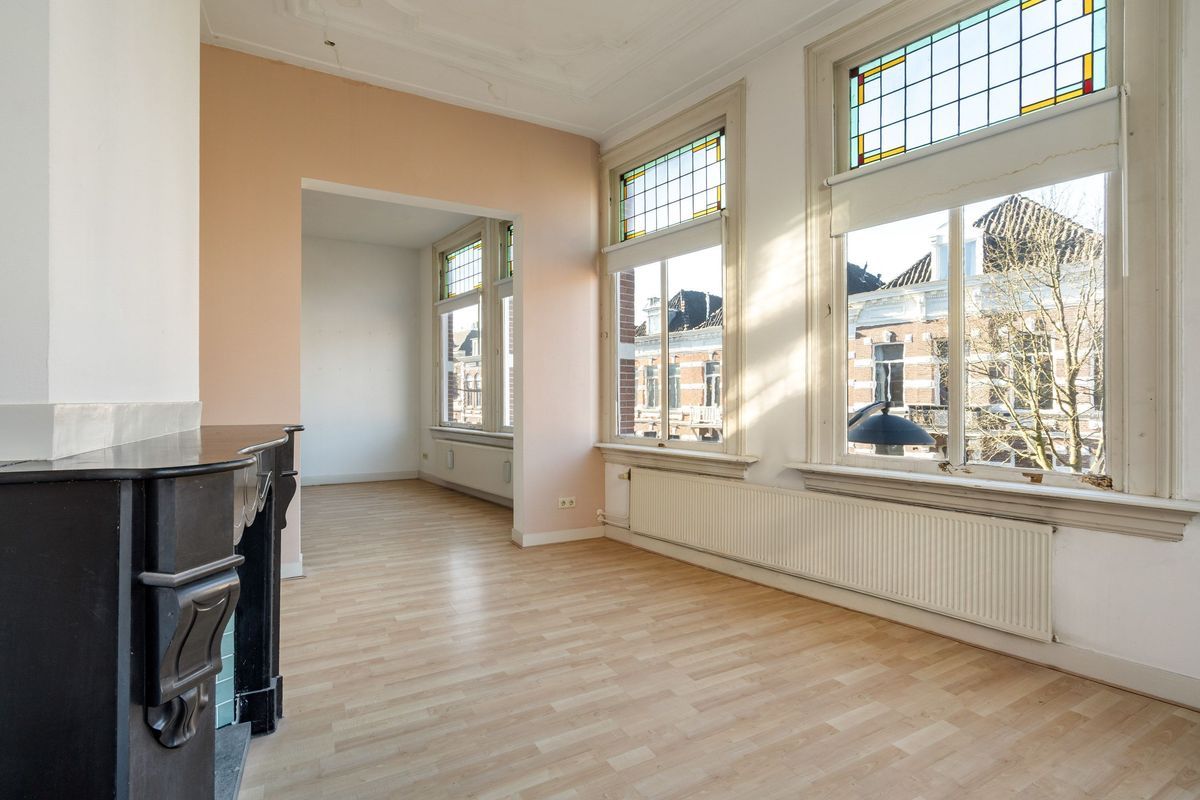 de Roy van Zuidewijnlaan 2 - A Photo Blur 11