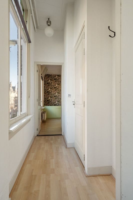 de Roy van Zuidewijnlaan 2 - A Photo Blur 29