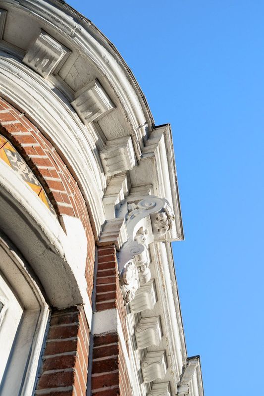 de Roy van Zuidewijnlaan 2 - A Photo Blur 45