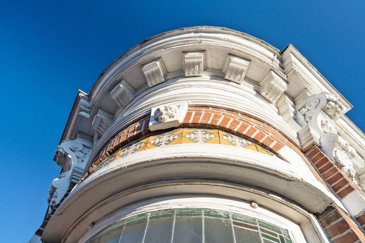 de Roy van Zuidewijnlaan 2 - A Photo Blur 43