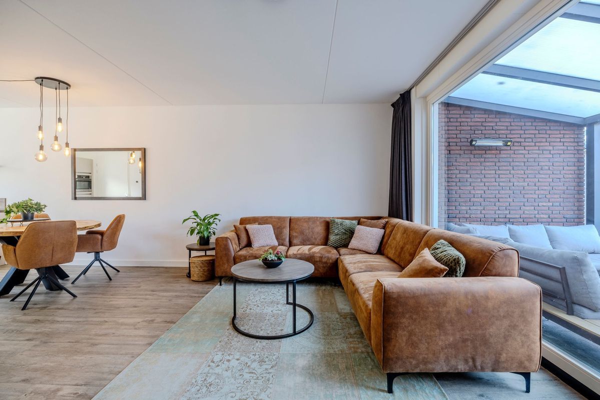 Belle van Zuylenstraat 37 Photo Blur 8