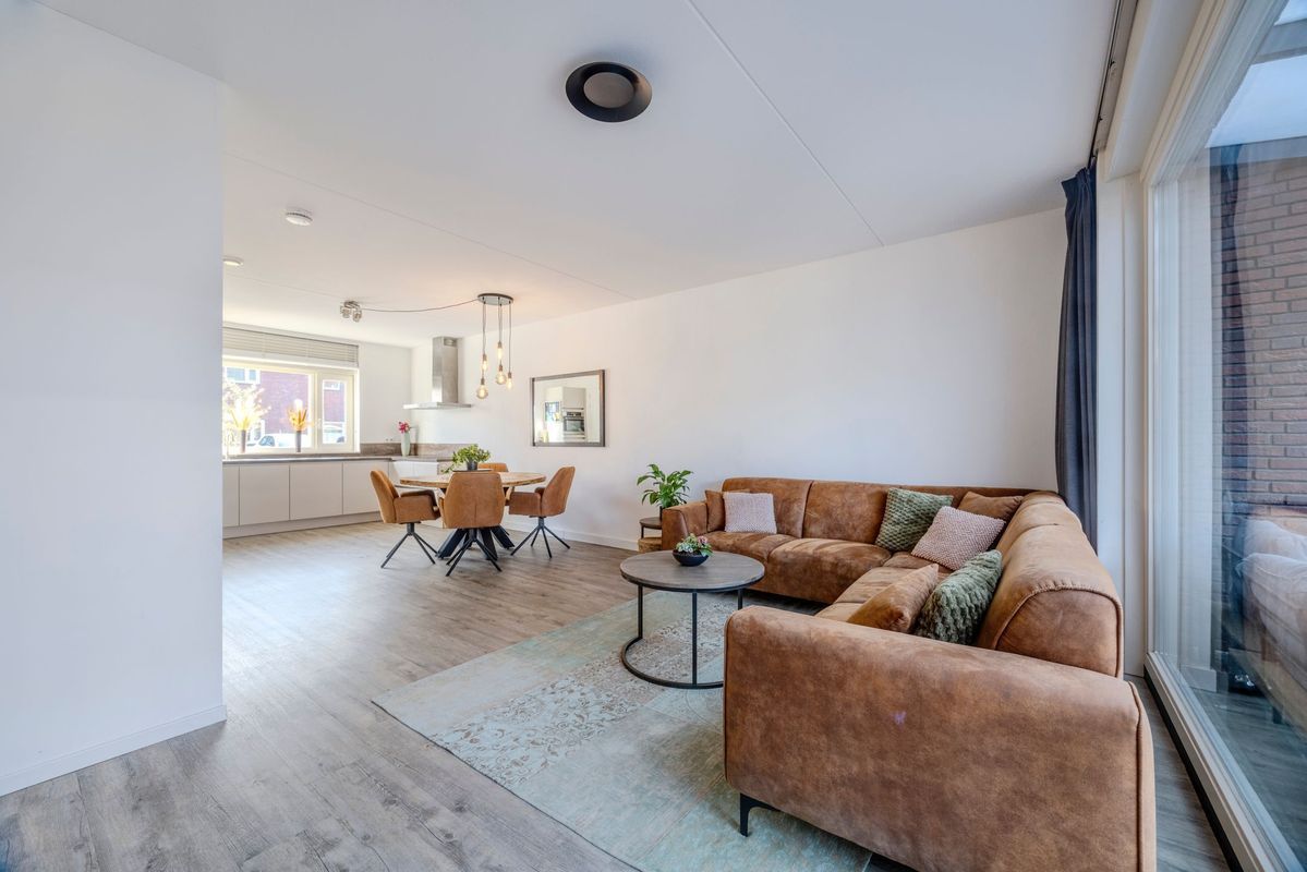 Belle van Zuylenstraat 37 Photo Blur 6