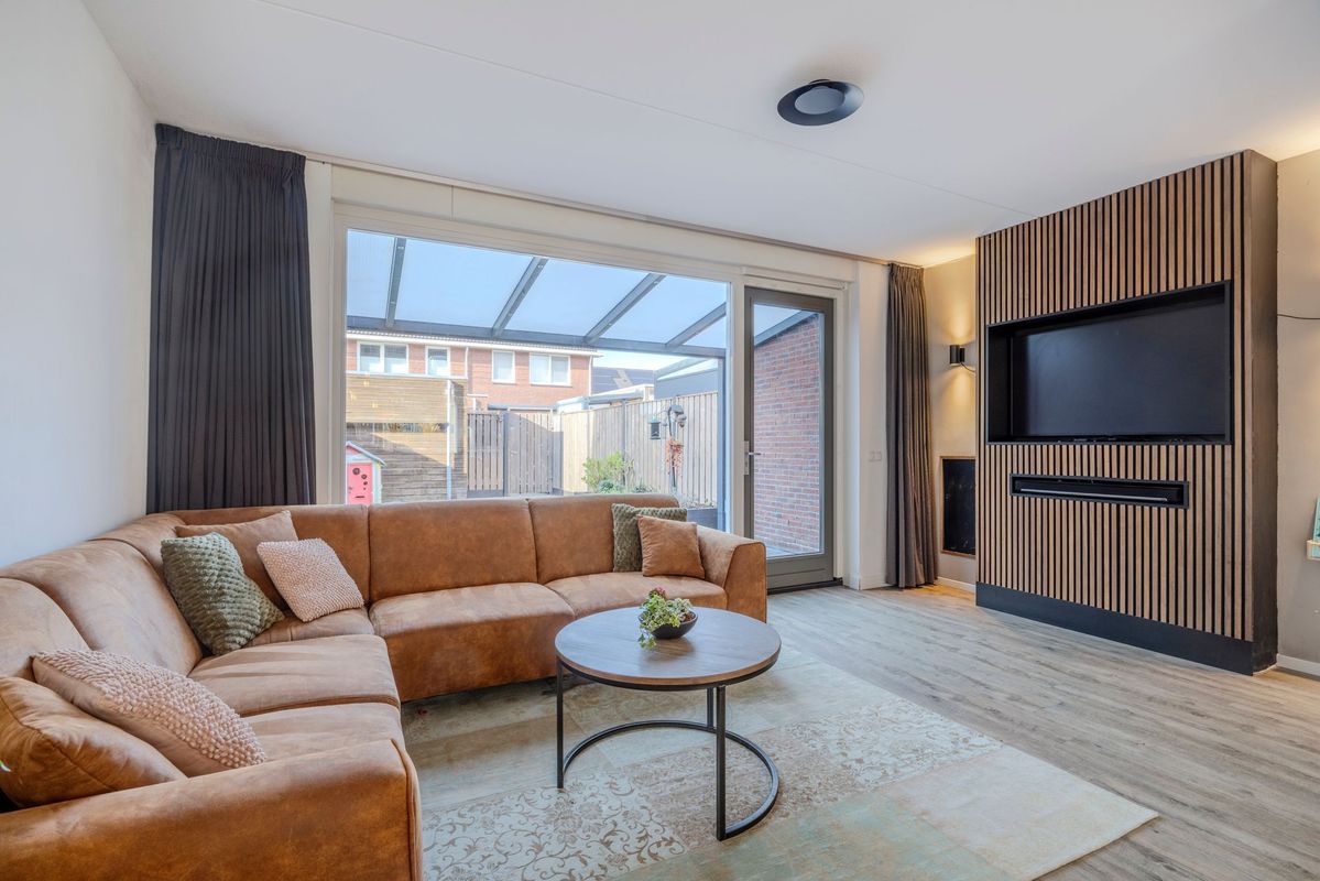 Belle van Zuylenstraat 37 Photo Blur 7