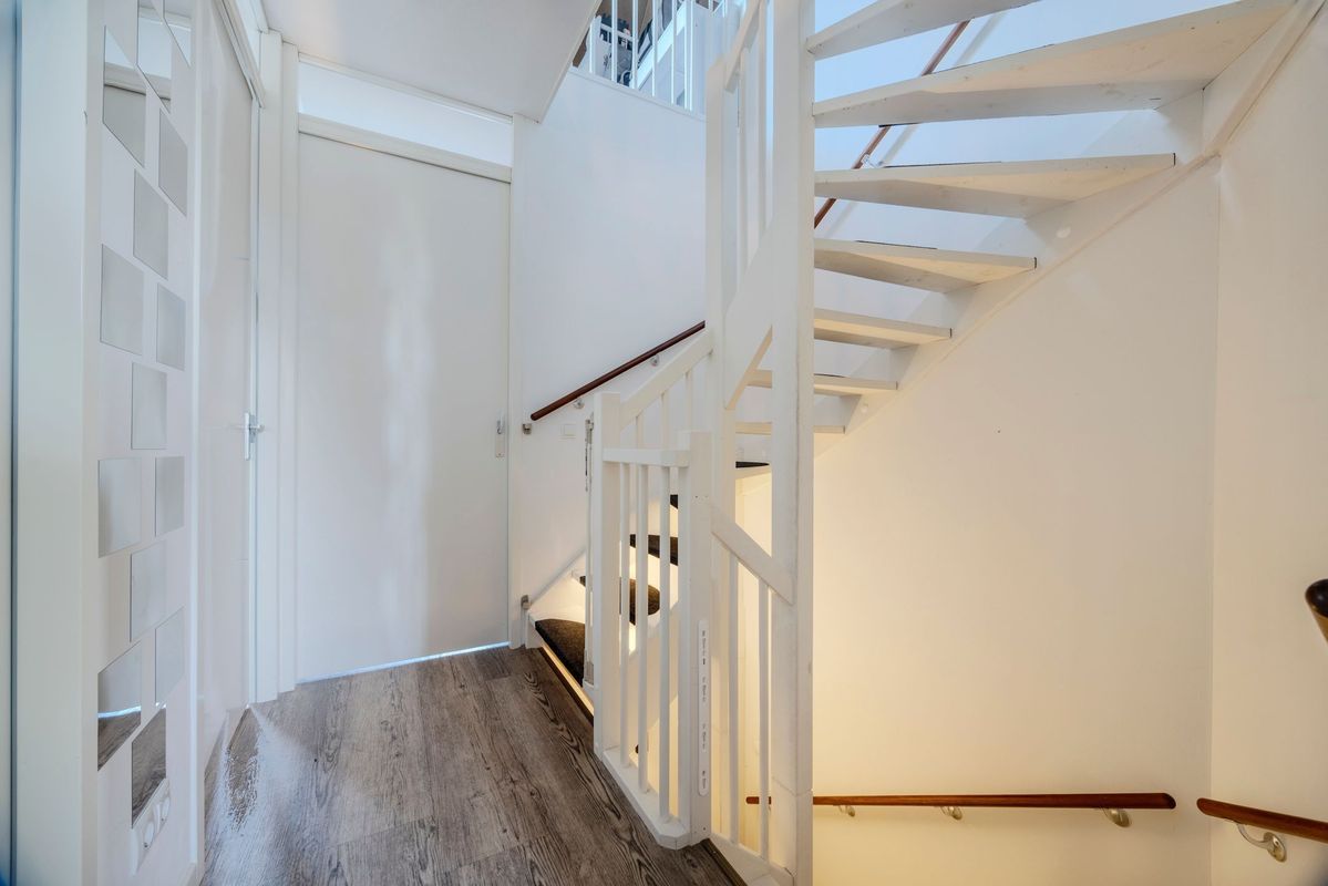 Belle van Zuylenstraat 37 Photo Blur 33