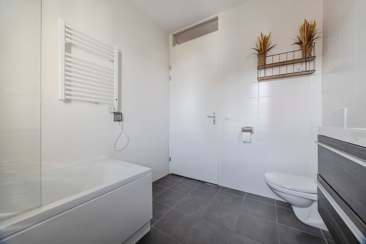 Belle van Zuylenstraat 37 Photo Blur 31