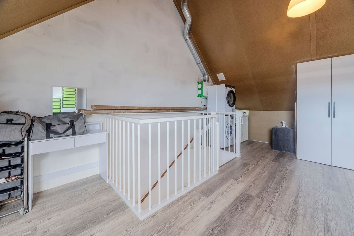 Belle van Zuylenstraat 37 Photo Blur 35