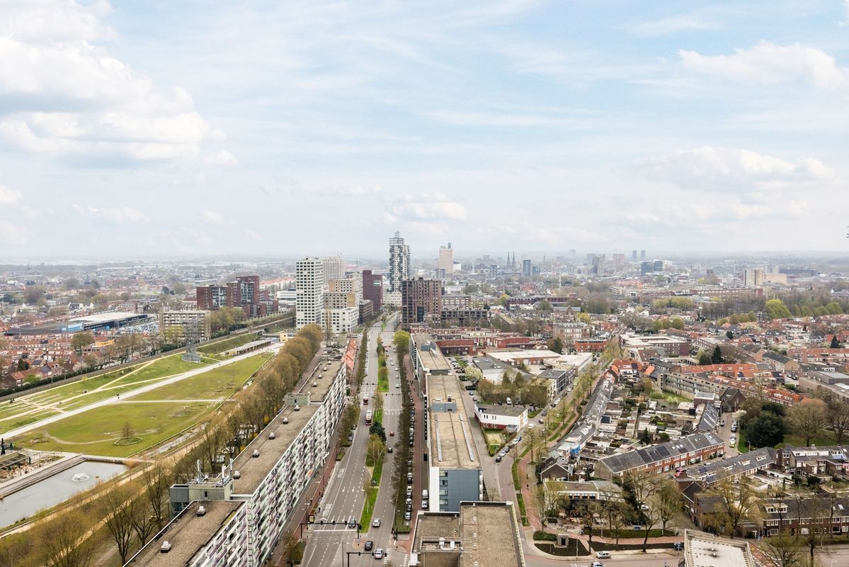 Westpoint 111 Photo Blur 14