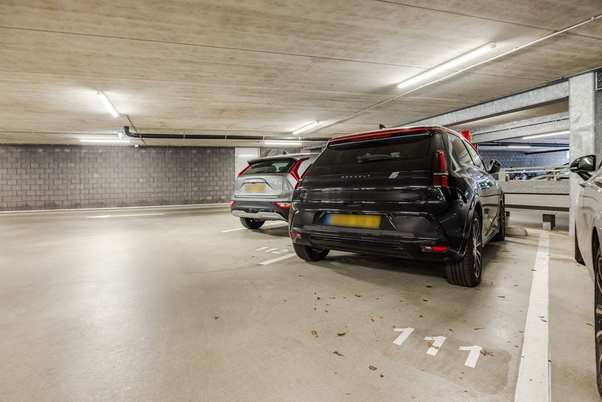 Westpoint 111 Photo Blur 31