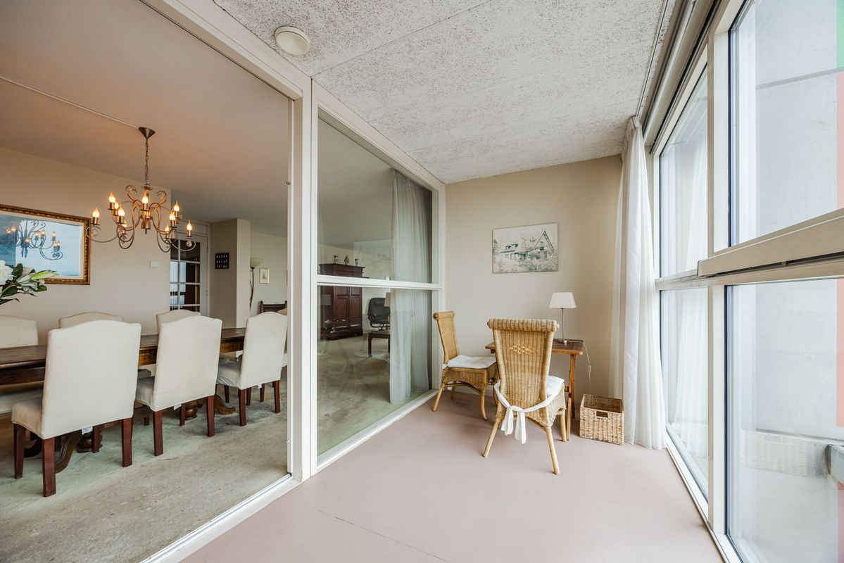 Westpoint 111 Photo Blur 11