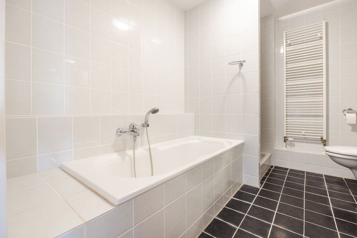 Westpoint 111 Photo Blur 23