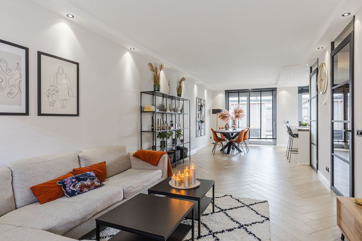 Reinier Claeszenstraat 22 Photo Blur 2