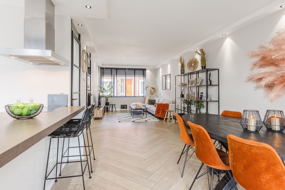 Reinier Claeszenstraat 22 Photo Blur 1