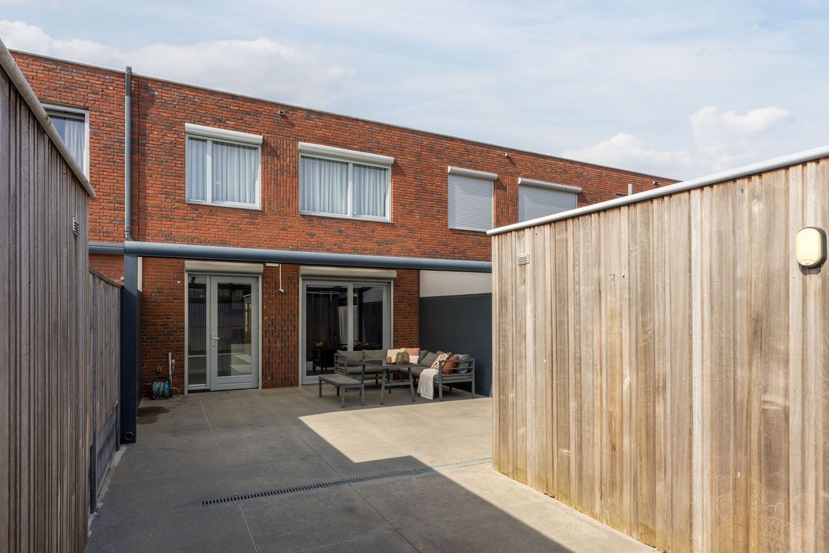 Reinier Claeszenstraat 22 Photo Blur 23