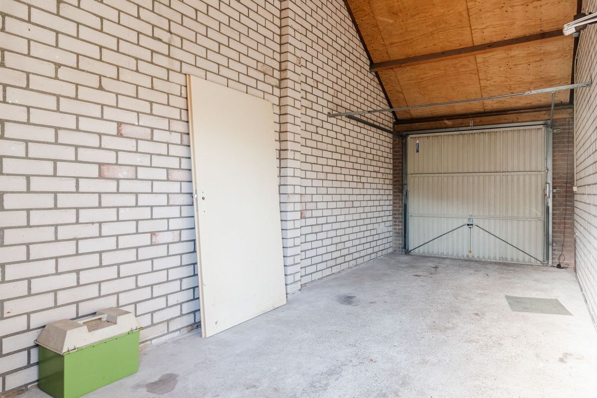 Mainelaan 84 Photo Blur 25