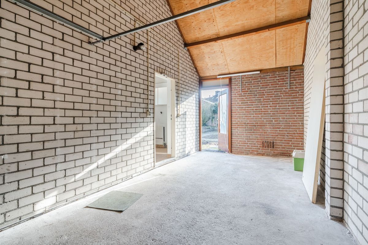 Mainelaan 84 Photo Blur 26