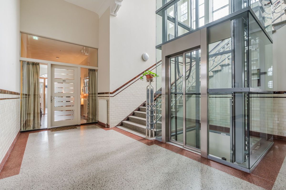 Stationsstraat 19 Photo Blur 6