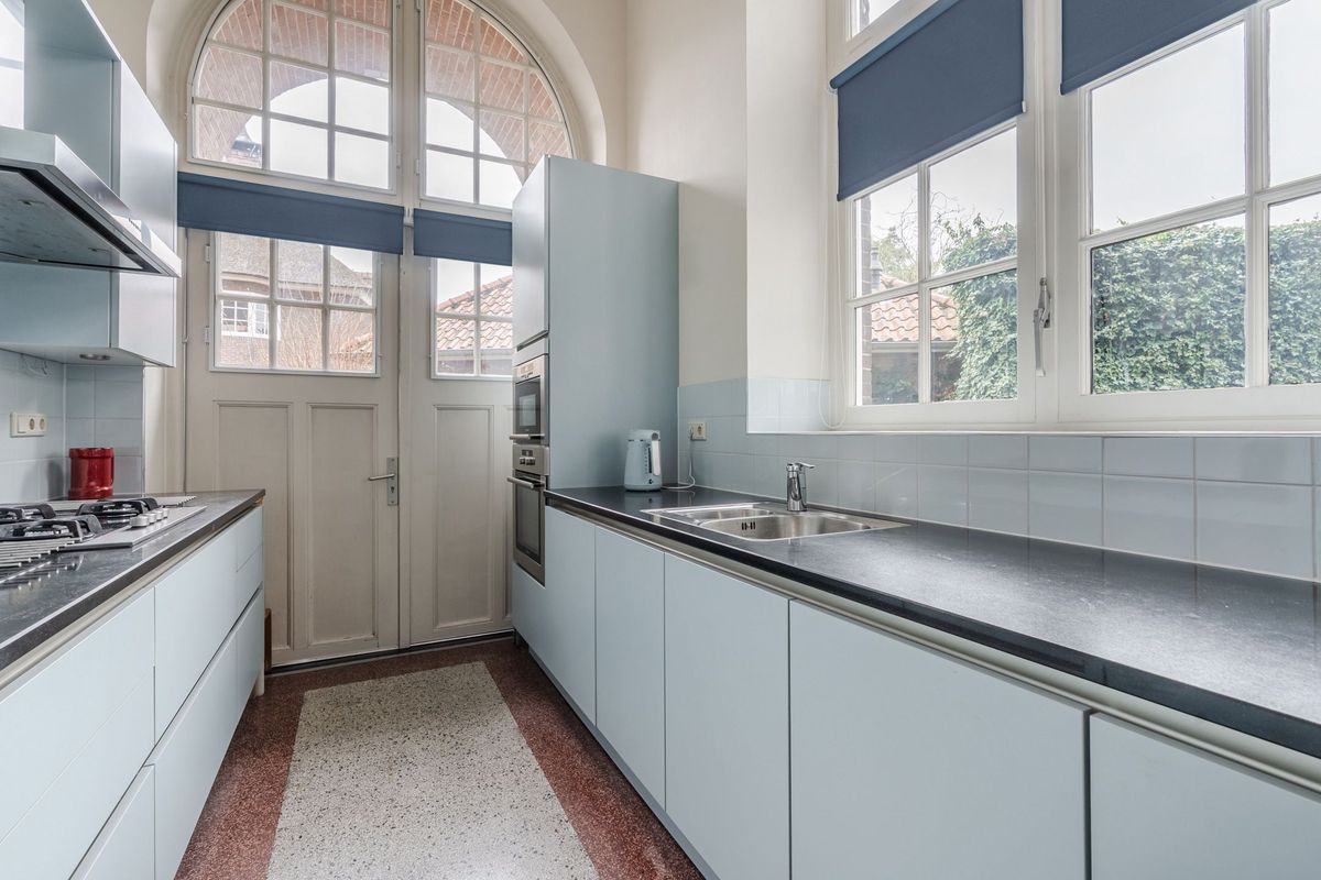 Stationsstraat 19 Photo Blur 27