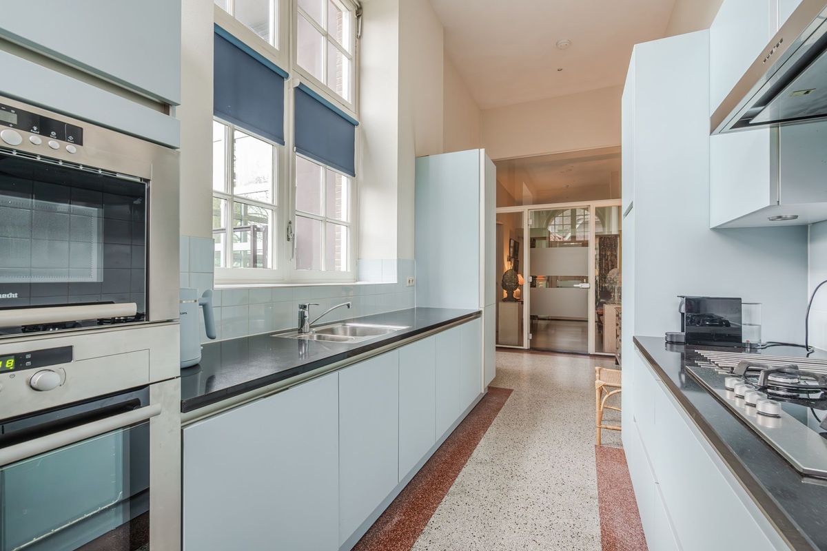 Stationsstraat 19 Photo Blur 28