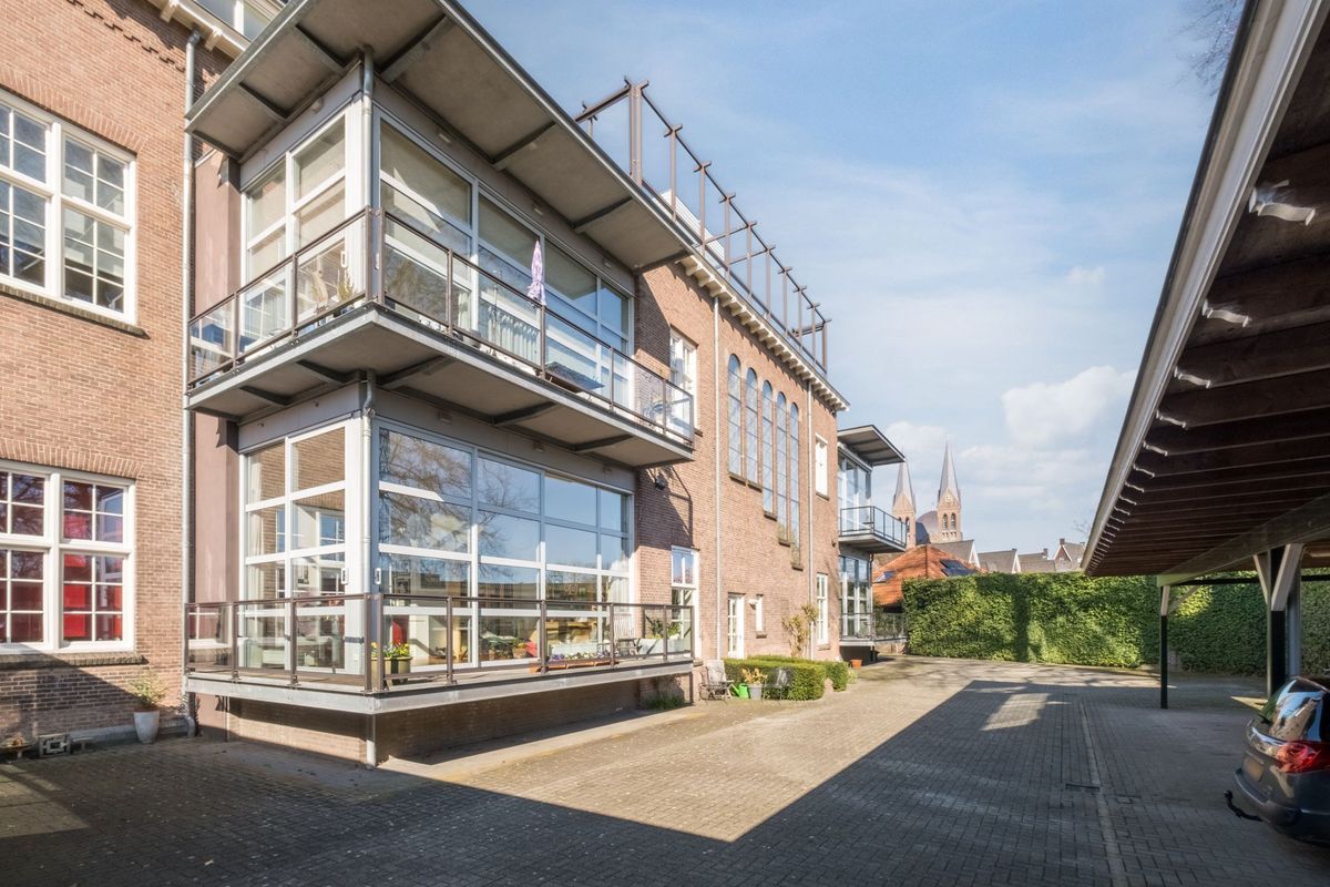 Stationsstraat 19 Photo Blur 37