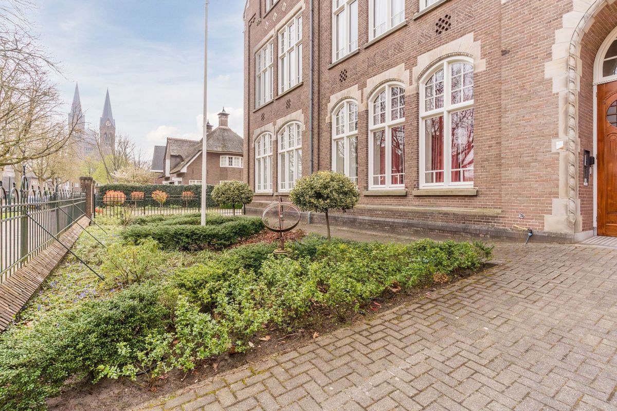 Stationsstraat 19 Photo Blur 43