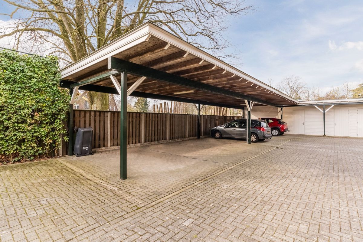 Stationsstraat 19 Photo Blur 40