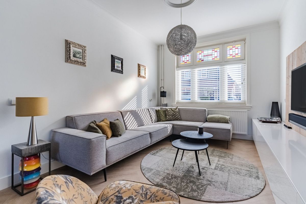 Hulst 55 Photo Blur 17