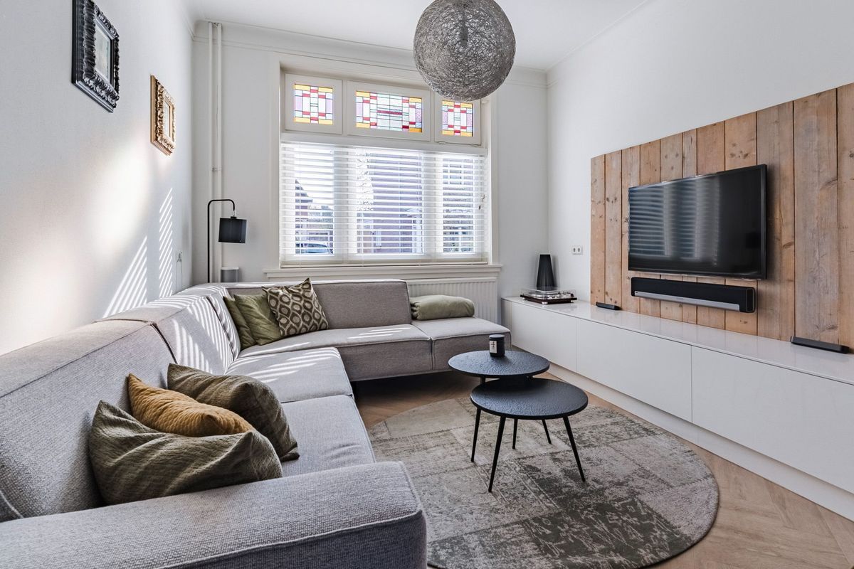 Hulst 55 Photo Blur 16