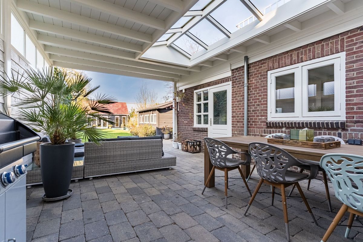 Hulst 55 Photo Blur 47