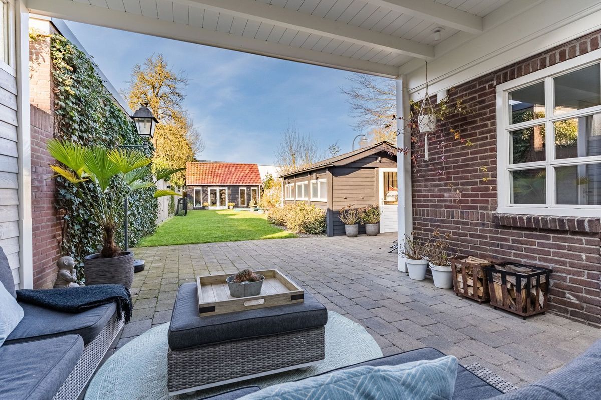 Hulst 55 Photo Blur 5