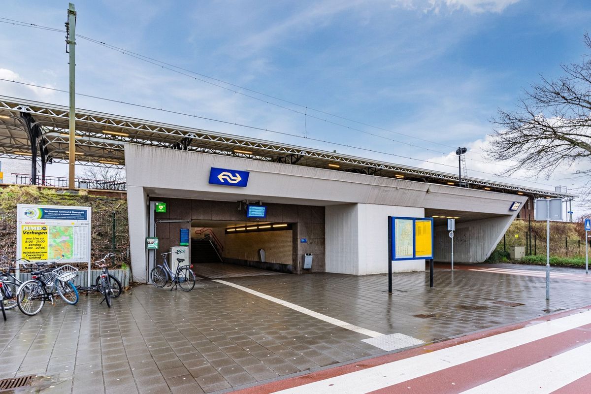 Hulst 55 Photo Blur 73