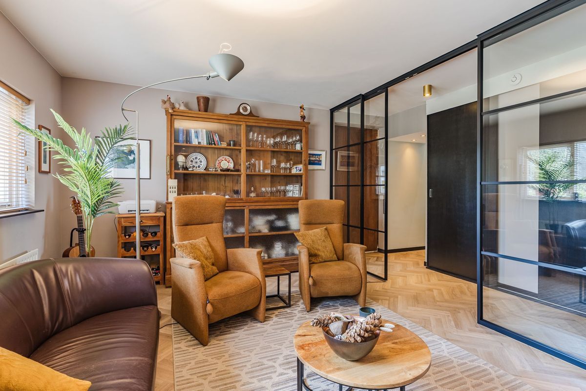 Marga Klompélaan 33 Photo Blur 28