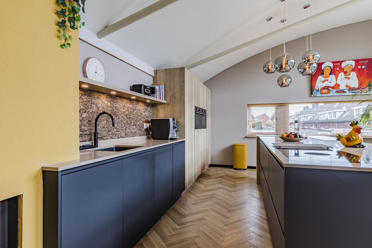 Marga Klompélaan 33 Photo Blur 11