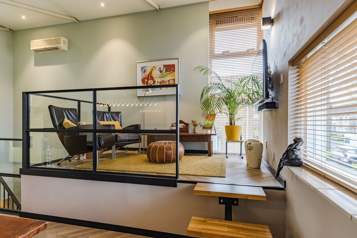 Marga Klompélaan 33 Photo Blur 16